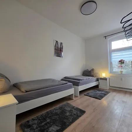 Sudenburg Superior - 3 Zimmer, 5 Gaeste * Магдебург